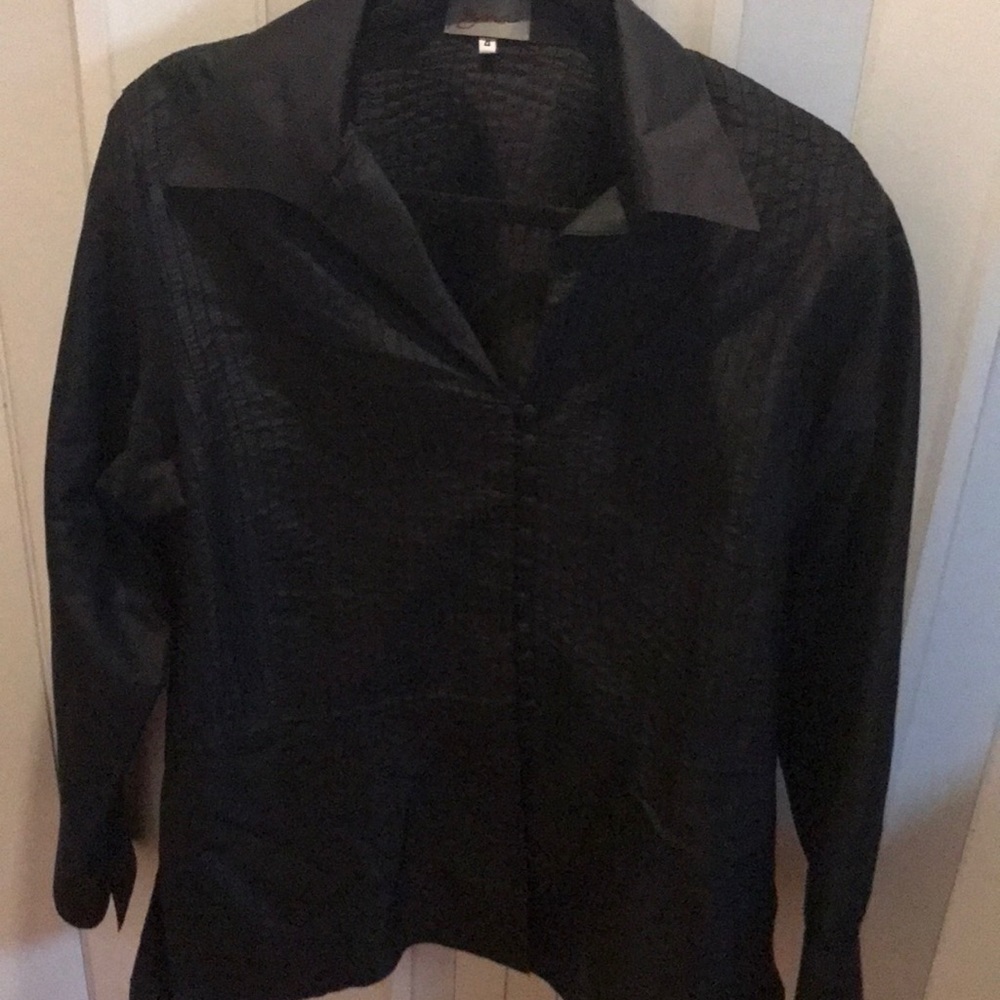 Tailored tuxedo black side slit dress shirt